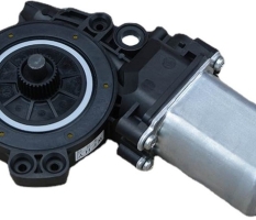 Моторчик стеклоподьемника передний (R) HYUNDAI Accent KIA RIO 11> KARPARTS