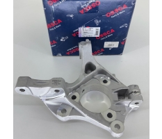 Кулак цапфа передняя правая (RH)  CRUZE OSSCA