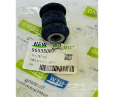 Сайлентблок переднего рычага (канфетка)  R3 WEISMO