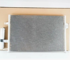 Радиатор кондиционера Gentra UZ-DW