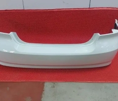 Бампер задний белый R3 CarWings